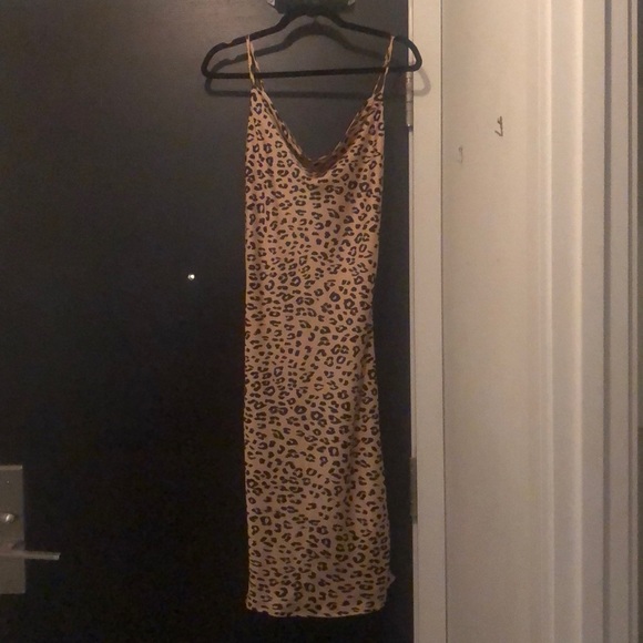 Bardot Leopard print dress size XS - Picture 1 of 3